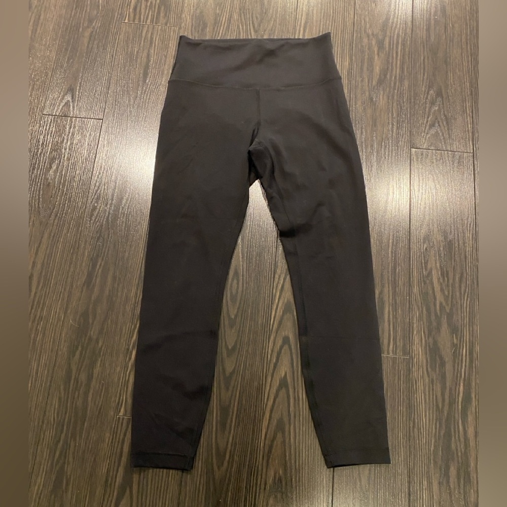 Lululemon X SPINCO 24” leggings - size 8